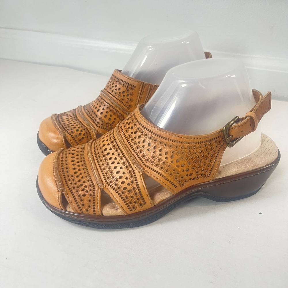 Soft  Walk  Avalon Sandals Women’s Size 6.5W  Brown Leather Boho